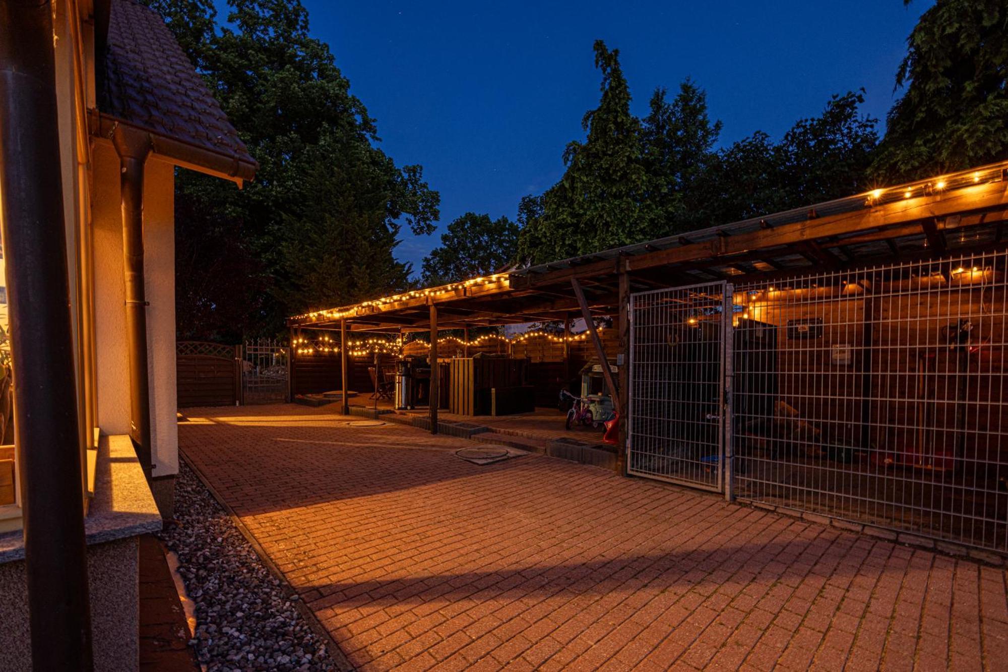 Wellnessparadies Mit Sauna Und Whirlpool Krakow am See Luaran gambar