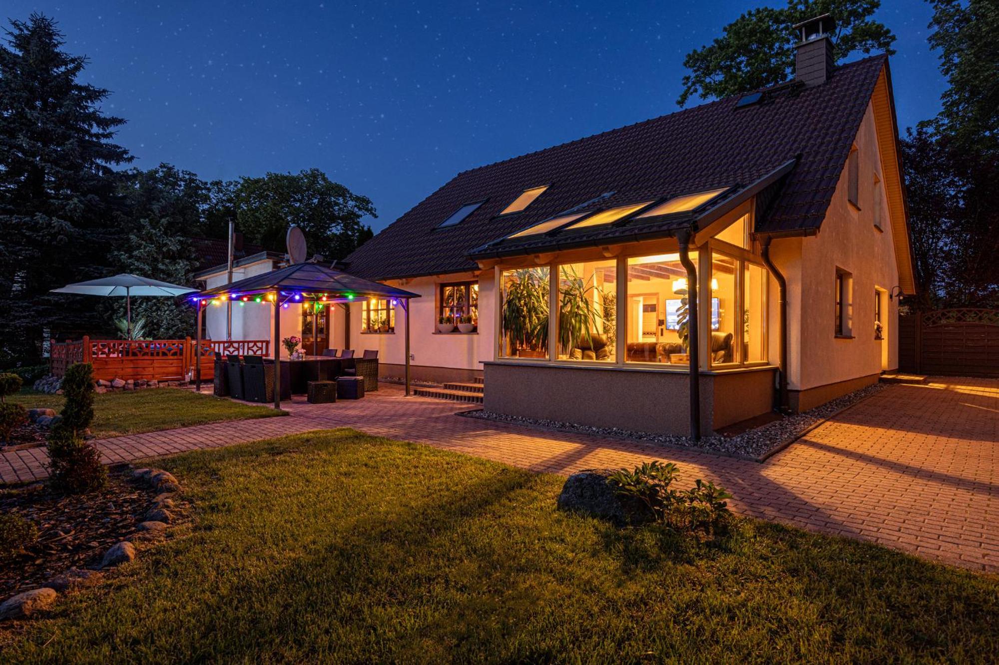 Wellnessparadies Mit Sauna Und Whirlpool Krakow am See Luaran gambar