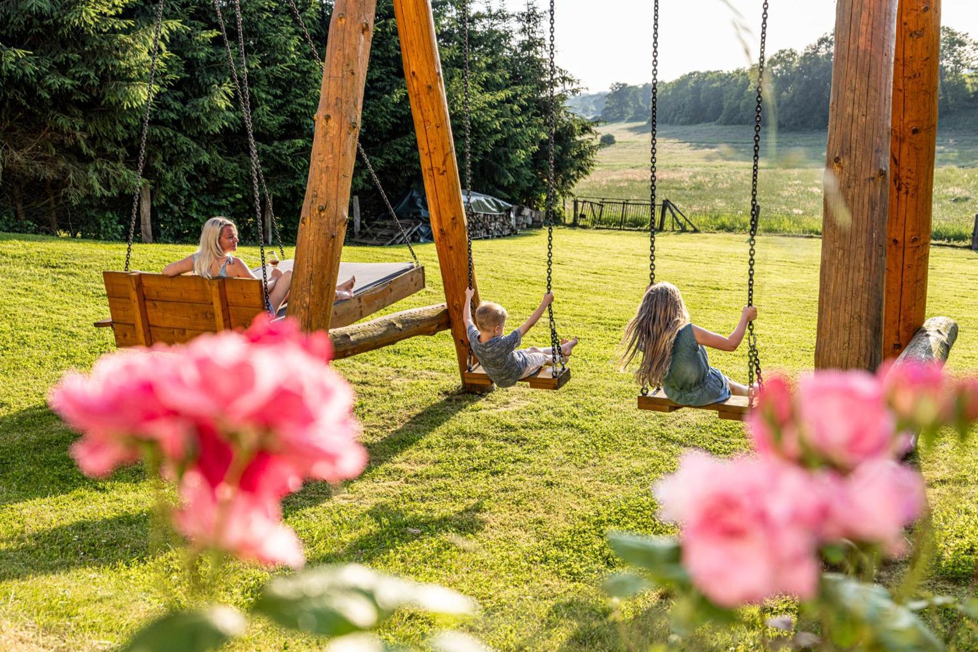 Wellnessparadies Mit Sauna Und Whirlpool Krakow am See Luaran gambar